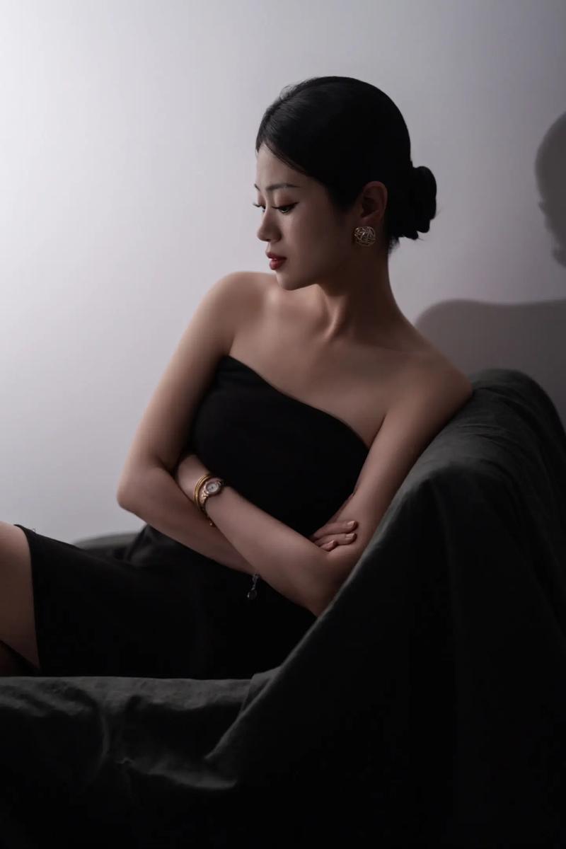 少妇熟女中文的相关介绍