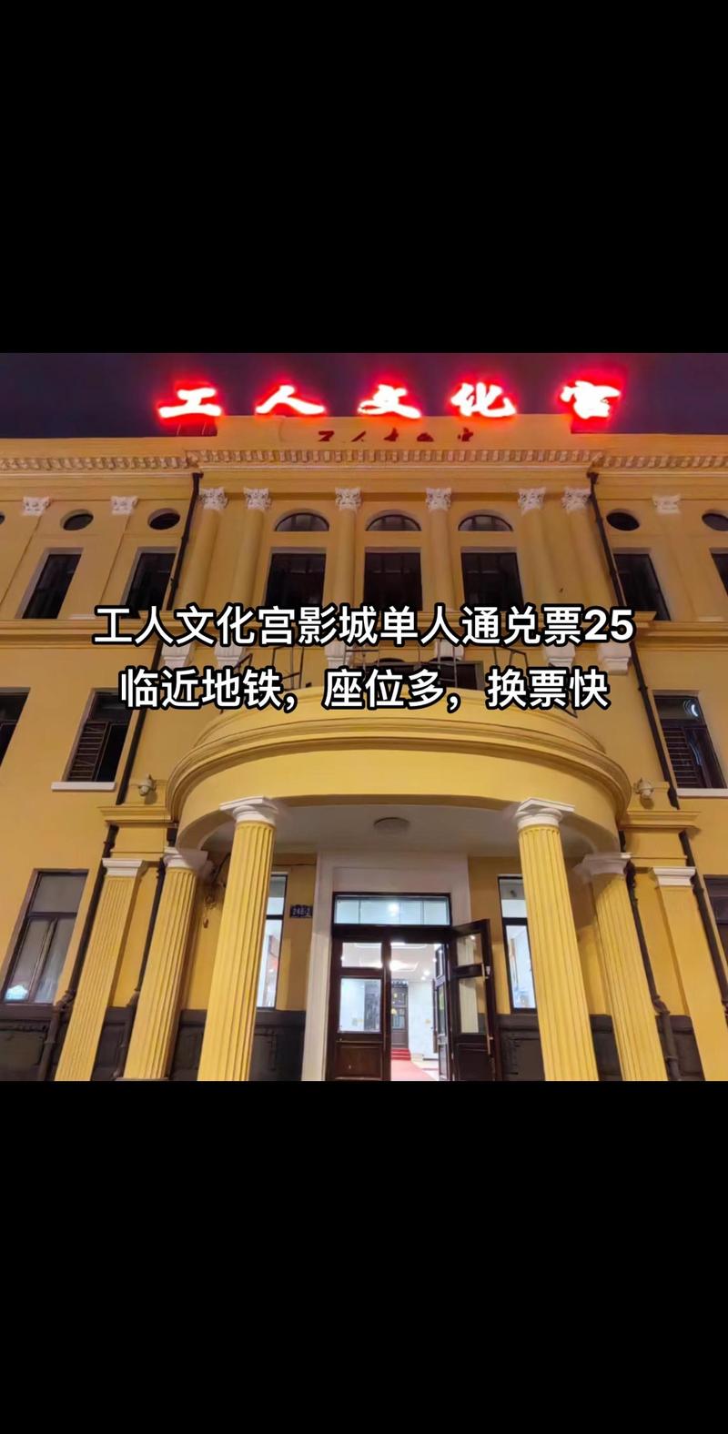 一边亲一边摸视频的相关介绍