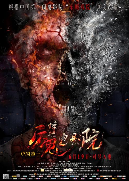 一边亲胸一边摸一边揉打扑克的相关介绍