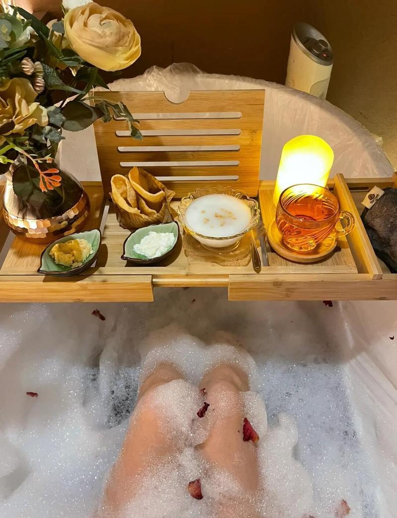 女老师求我操她的相关介绍