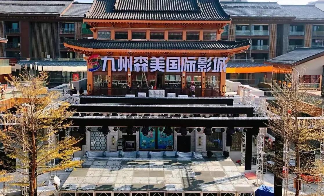 搭讪无准备的人妻12人的相关介绍