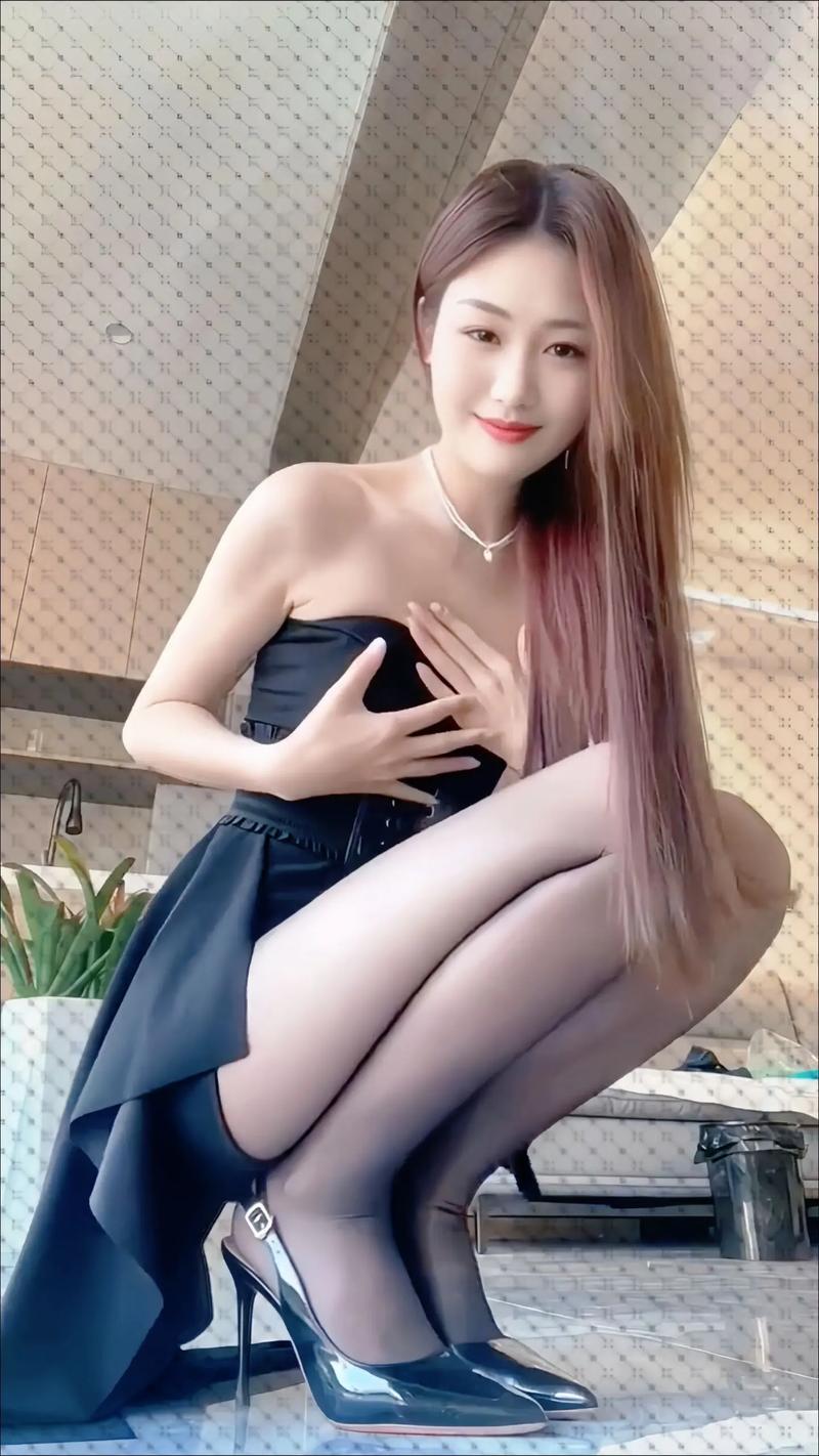 精品一区二区三区久久久久久蜜桃的相关介绍