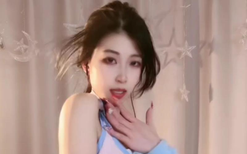 免费看美女私密.的相关介绍