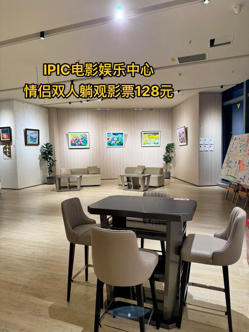 女人裤头上有黄色分泌物是怎么回事的相关介绍