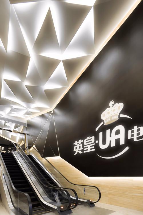 一边舔一边揉的相关介绍