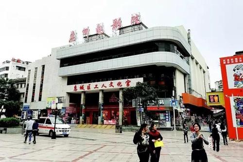 我与隔壁熟妇的性事2的相关介绍