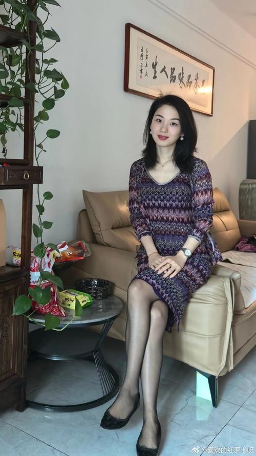 和巨乳人妻日下部加奈的相关介绍