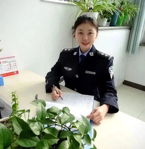 女人18一毛片水真多的相关介绍