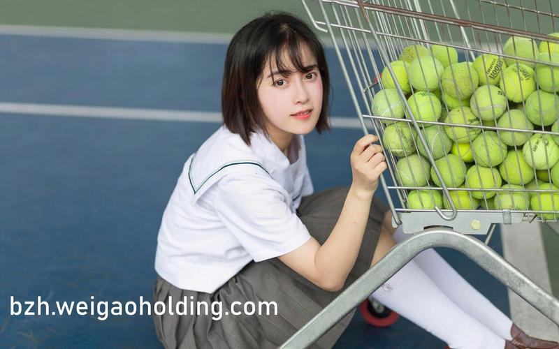富婆看毛片的相关介绍