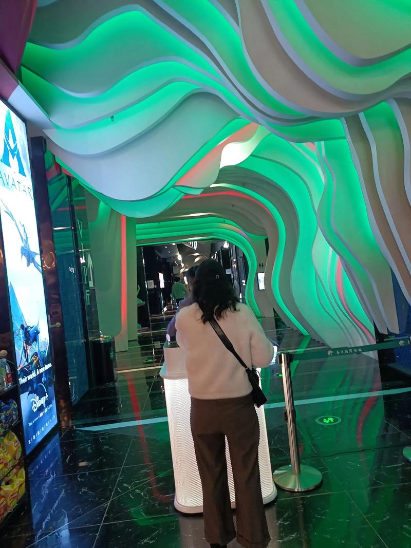 国产女人18毛片水多18精品的相关介绍