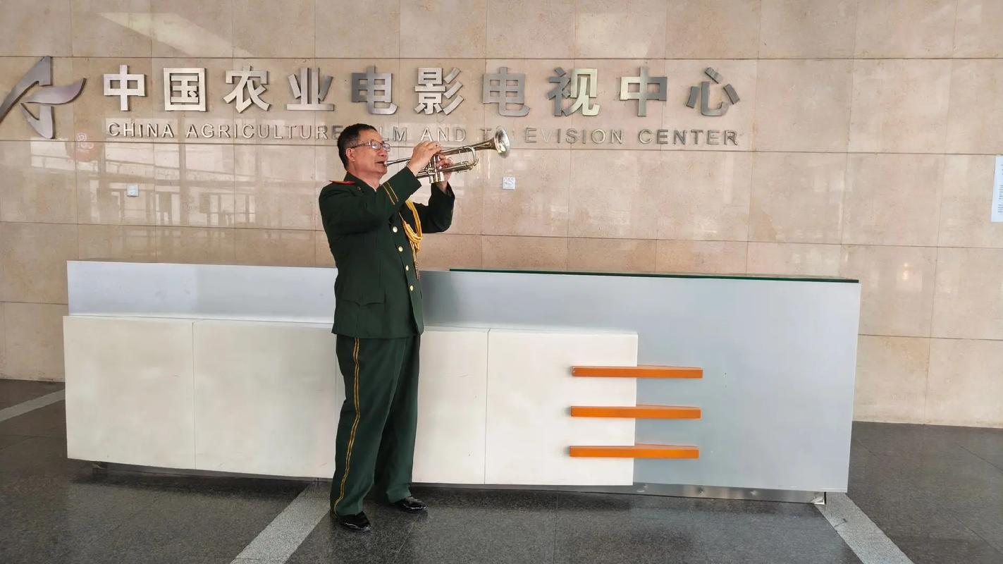 悠悠涩av的相关介绍