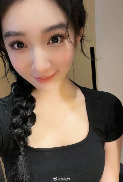 18禁无遮挡在线观看的相关介绍