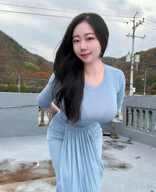 英语老师啪啪啪的相关介绍
