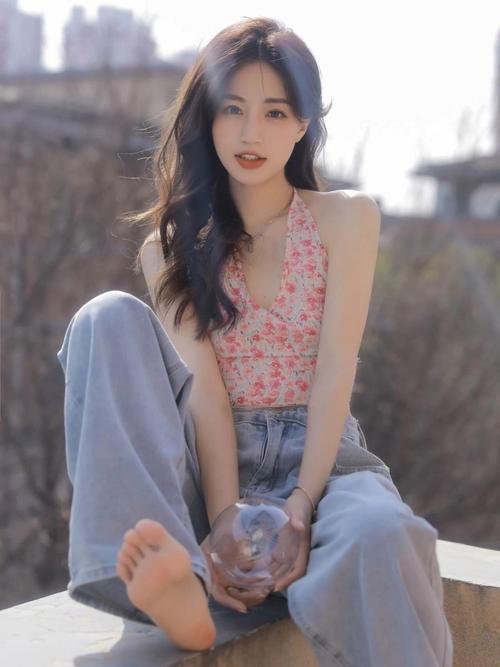 美女高潮出白浆的相关介绍