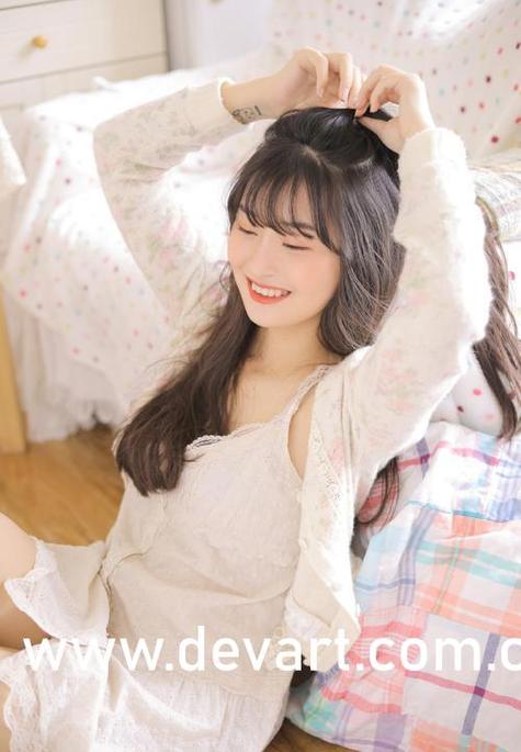 后入狂插翘臀美女国产的相关介绍
