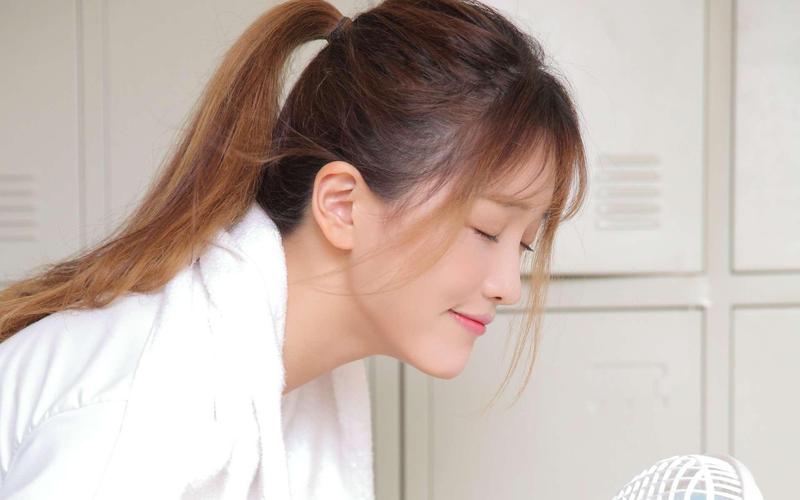 搭讪人妻一区二区的相关介绍